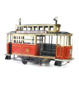 Retro  tramvajový model červený nebo zelený